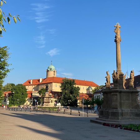 Zahradni Domek V Podebradech Podebrady Luaran gambar